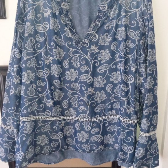 Beautiful Boho Denim Print Top - Picture 2 of 5